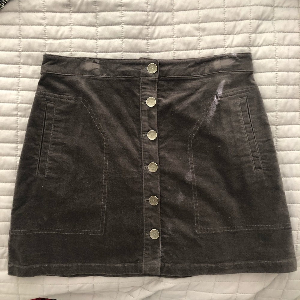 Forever 21 Grey Button Up Skirt